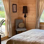 Rezidencia Woodchalet 샬레 *