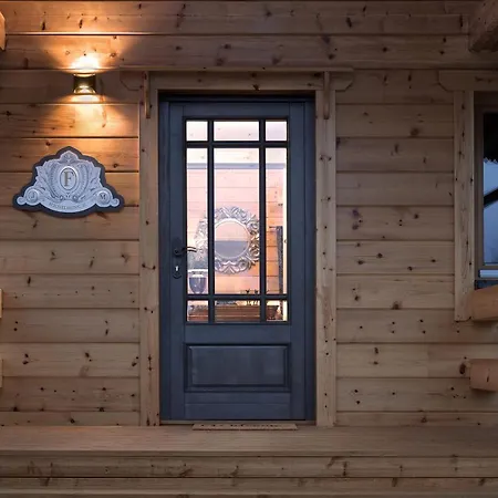 בקתה Rezidencia Woodchalet