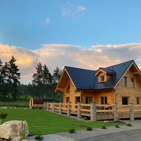 Rezidencia Woodchalet Alpesi faház Kakaslomnic