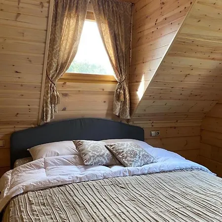 Rezidencia Woodchalet בקתה ולקה לומניקה