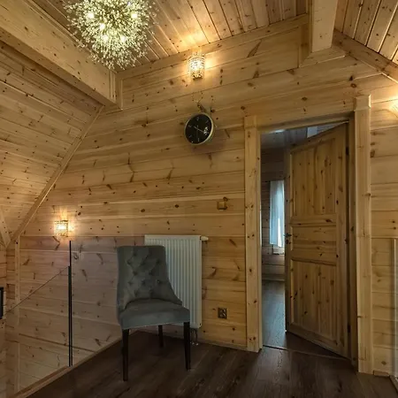 Rezidencia Woodchalet Alpesi faház *